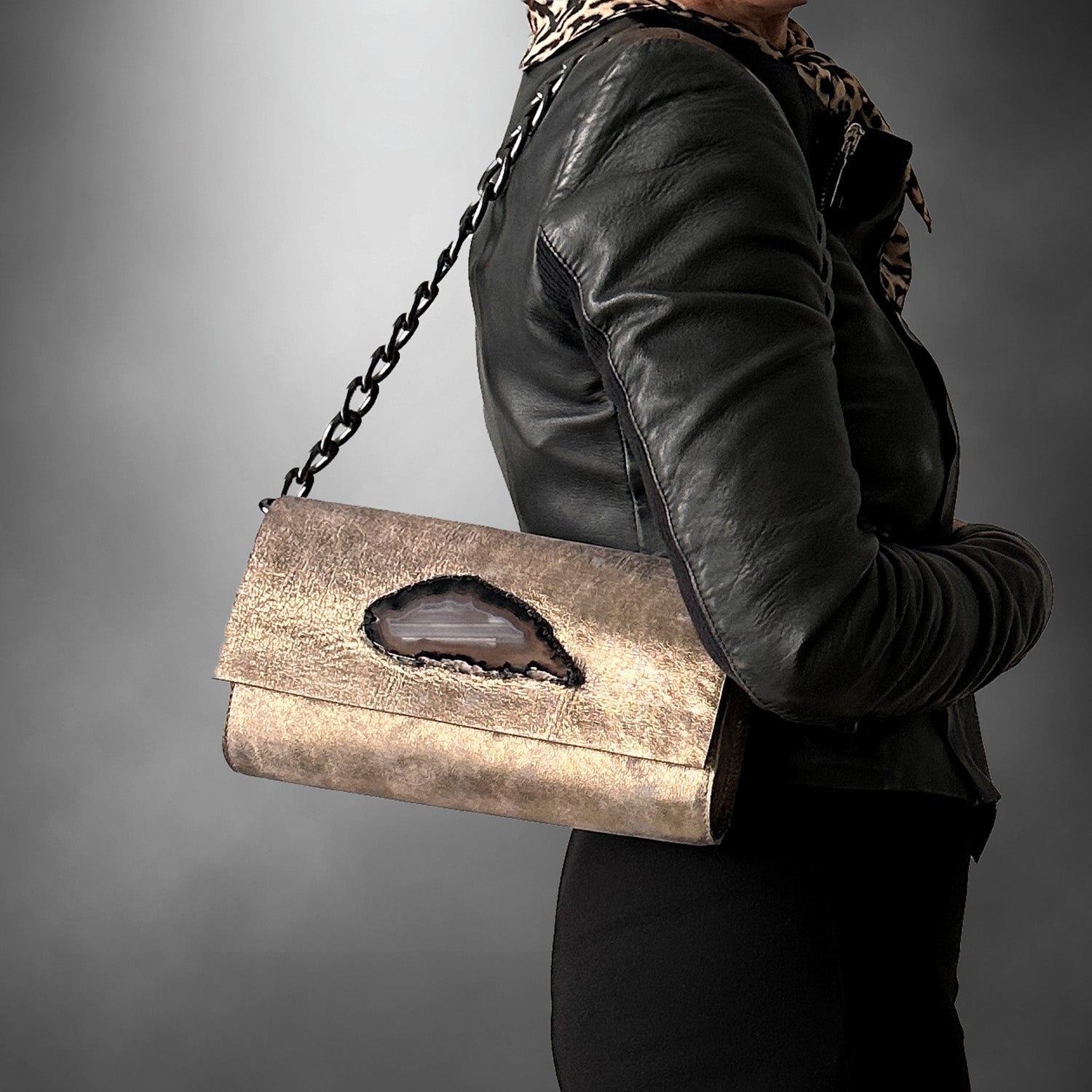 BAGUETTE - antique gold