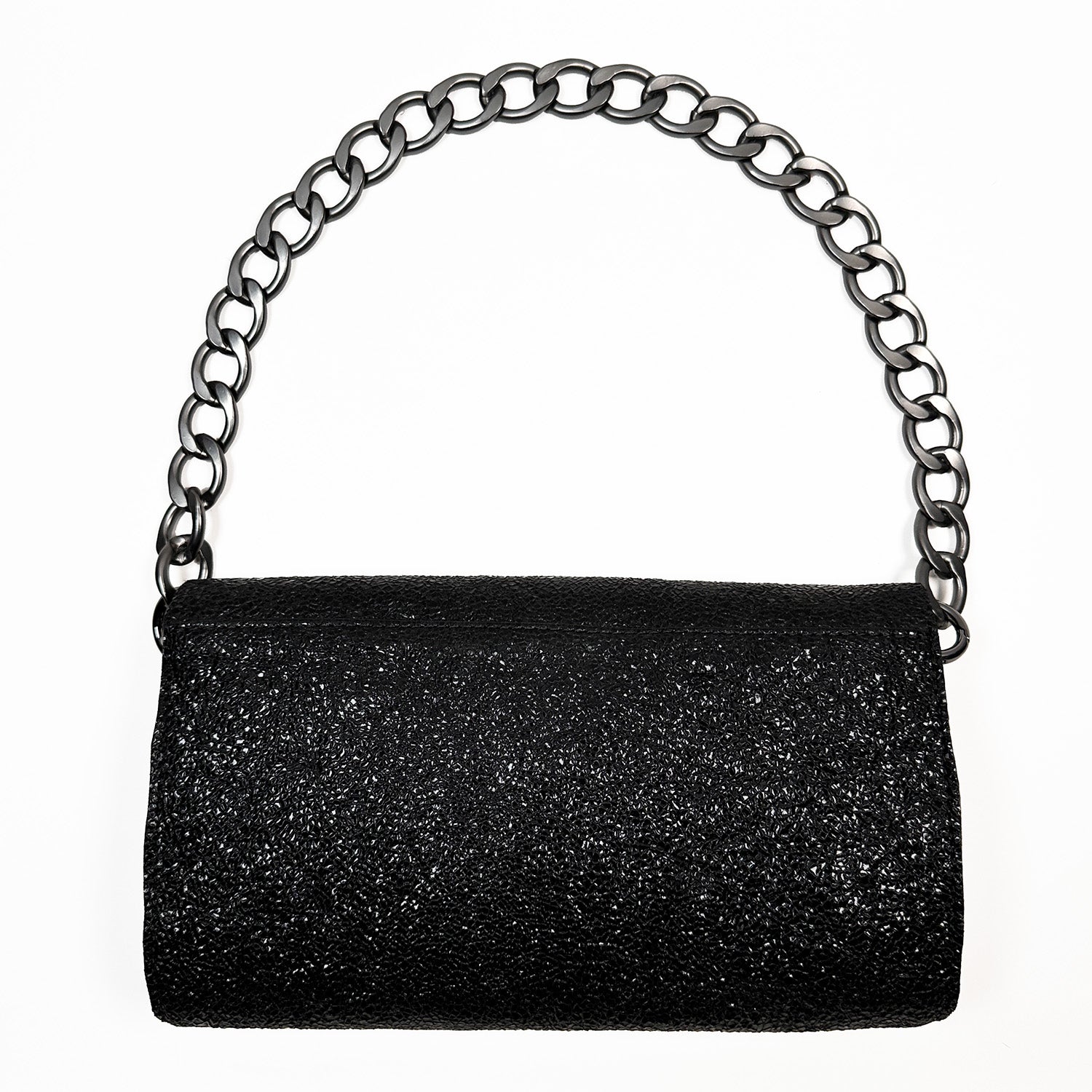 The BAGUETTE by Evoke Women – a sleek handbag crafted from textured black Italian leather, featuring a bold gunmetal chain strap, elegantly displayed on a white background.