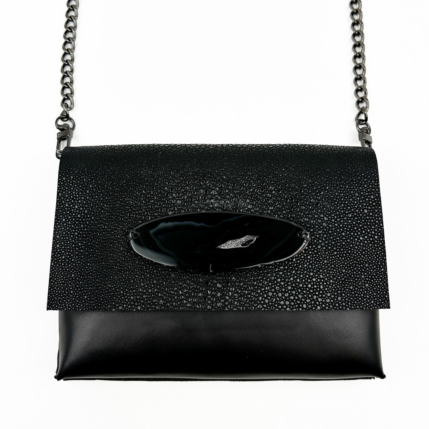 BAHAMA - BLACK STINGRAY by evokewomen, featuring Italian leather with a textured flap, knotted strap, and oval agate decorative detail.